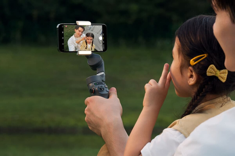 bride de téléphone à lampe intégrée dji om