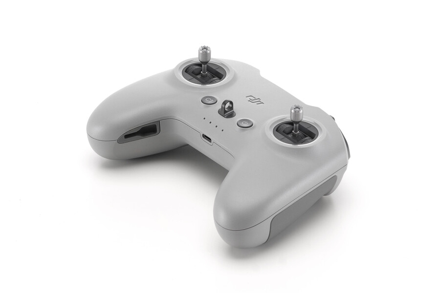 radiocommande 3 dji fpv